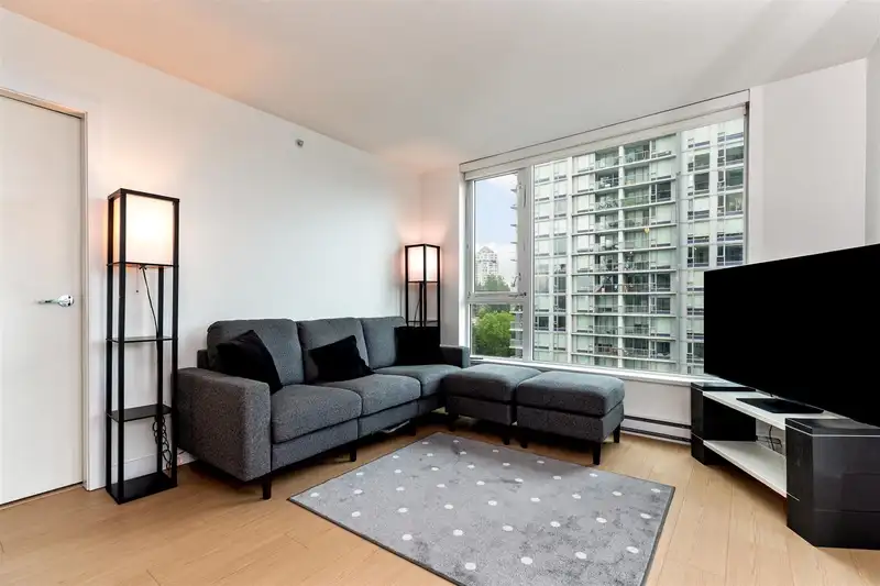 1202 13696 100 AVENUE - photo 4 of 26