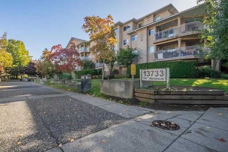 203 13733 74 AVENUE - photo 1 of 16