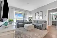 210 16380 64 AVENUE - thumbnail 9