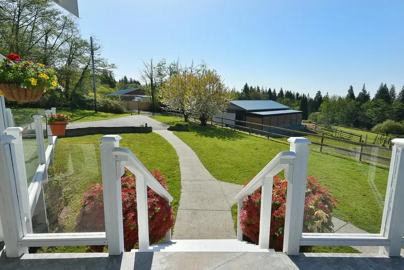 2010 RANCH ROAD - photo 3 of 25