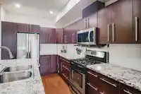 24 18199 70 AVENUE - thumbnail 7