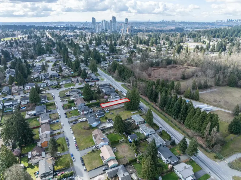 1116 GLENAYRE DRIVE - photo 3 of 20