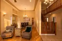 6761 145A STREET - thumbnail 4