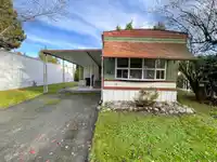 53 7790 KING GEORGE BOULEVARD - thumbnail 1