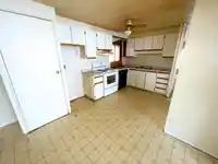 53 7790 KING GEORGE BOULEVARD - thumbnail 8