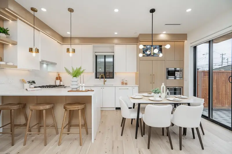 2 150 E 51ST AVENUE - photo 1 of 18