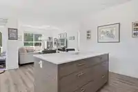 410 16388 64 AVENUE - thumbnail 8