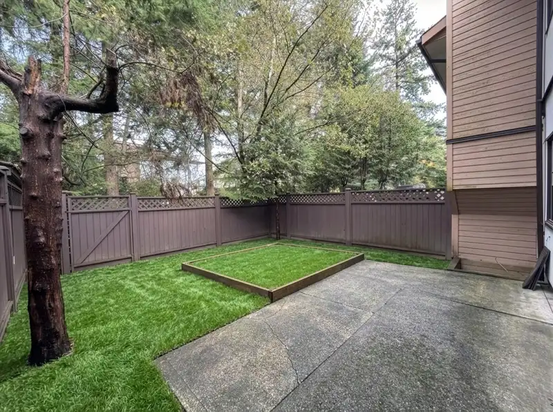 13335 70B AVENUE - photo 3 of 21