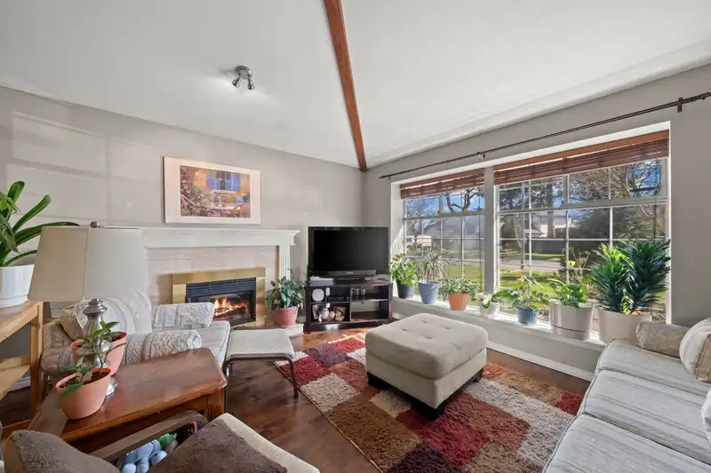 8891 157 STREET - photo 3 of 24