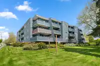 209 5906 176A STREET - thumbnail 4