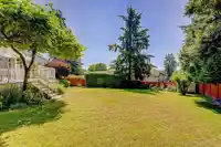 6833 142A STREET - thumbnail 5
