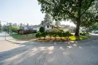 15886 95 AVENUE - thumbnail 3