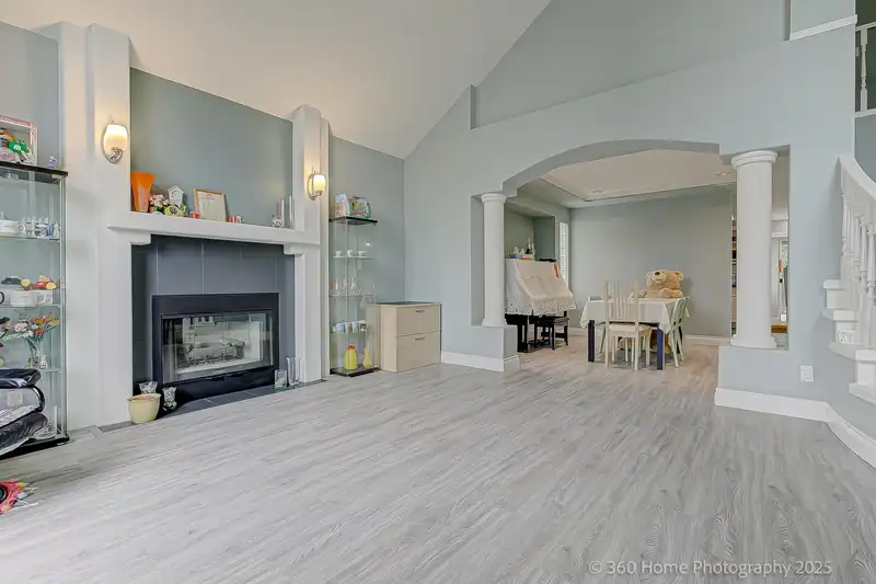 19088 63B AVENUE - photo 3 of 25