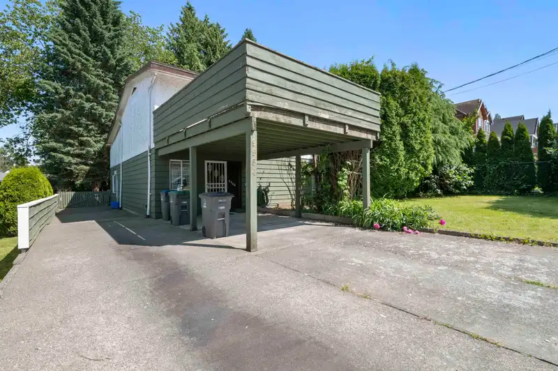 9964 123A STREET - photo 2 of 40