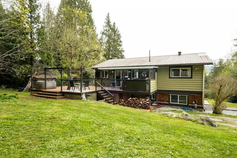 5930 SHOAL WAY - photo 2 of 25