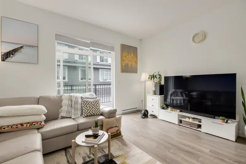 119 15850 85 AVENUE - photo 3 of 30