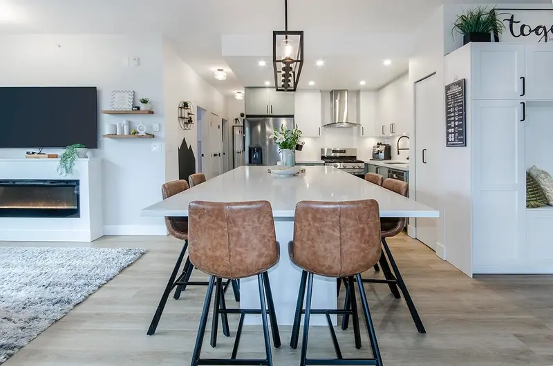 102 3602 ALDERCREST DRIVE - photo 4 of 25