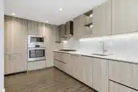 1610 9887 WHALLEY BOULEVARD - thumbnail 5
