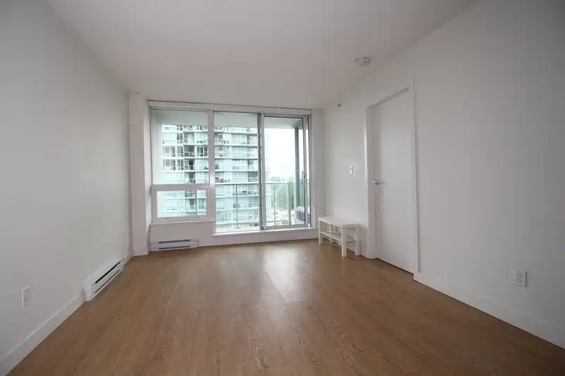 1008 13696 100 AVENUE - photo 4 of 19
