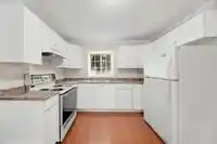 7596 143 STREET - thumbnail 14