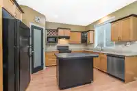 18870 69A AVENUE - thumbnail 14