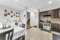 8 7156 144 STREET - thumbnail 15