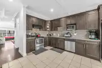 8 7156 144 STREET - thumbnail 16