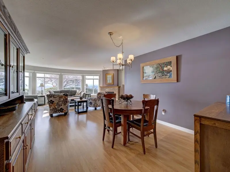 103 5470 INLET AVENUE - photo 3 of 23