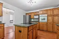 16327 NORTHGLEN CLOSE - thumbnail 13