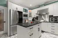 75 5811 122 STREET - thumbnail 12