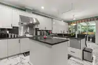 75 5811 122 STREET - thumbnail 9