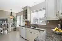 7282 123 STREET - thumbnail 11
