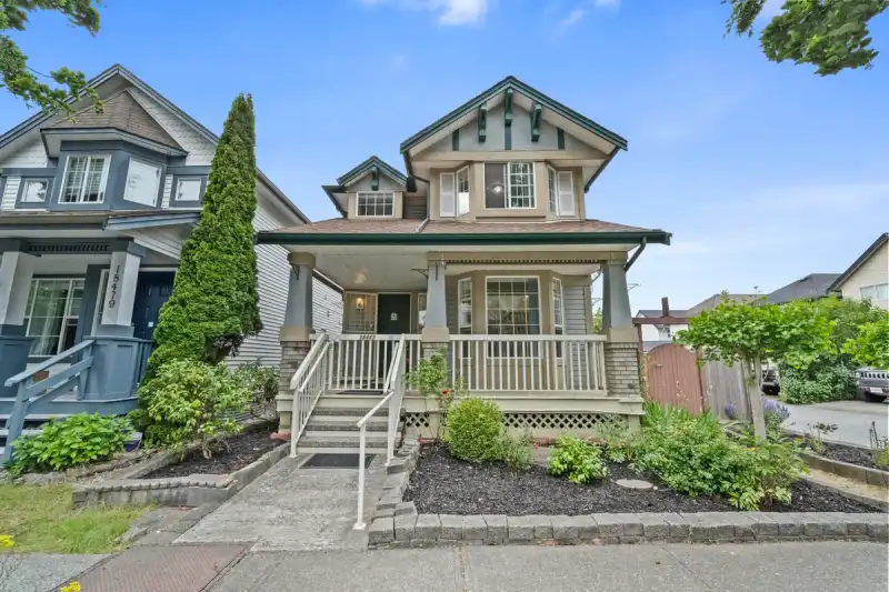 18483 66A AVENUE - photo 1 of 40