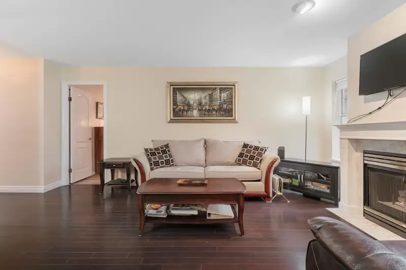 112 14861 98 AVENUE - photo 4 of 35