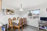 7076 122A STREET - thumbnail 11