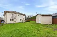 7076 122A STREET - thumbnail 38