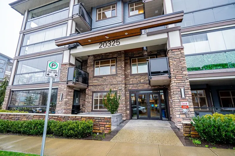 414 20325 85 AVENUE - photo 4 of 25