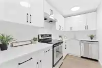 308 10662 151A STREET - thumbnail 1