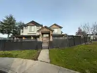 17585 59 AVENUE - thumbnail 2