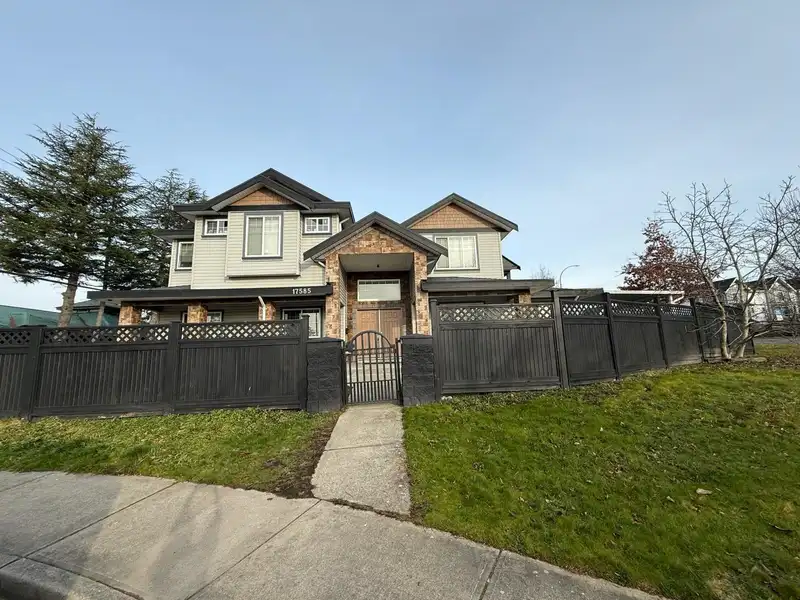17585 59 AVENUE - photo 2 of 29