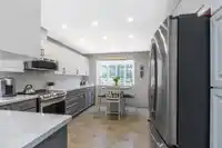 5887 184B STREET - thumbnail 3