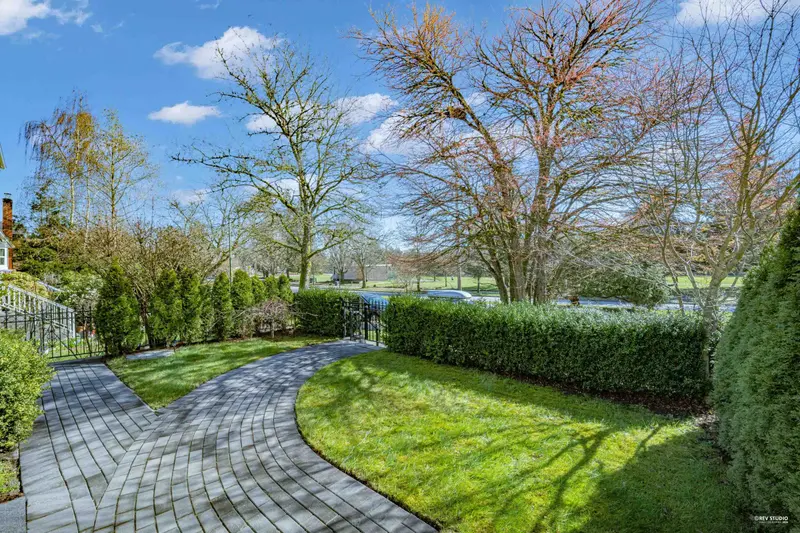 4217 W 16TH AVENUE - photo 2 of 25