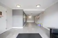 101 15885 84 AVENUE - thumbnail 2