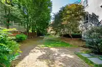 110 8110 120A STREET - thumbnail 25