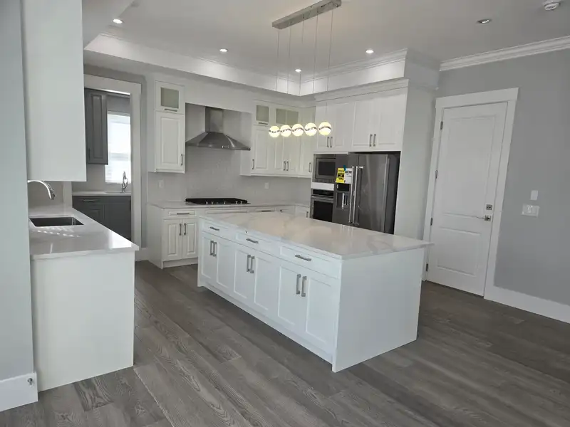 6168 143RD STREET - photo 2 of 25