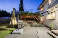 9679 157B STREET - thumbnail 22