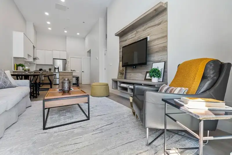 102 14818 60 AVENUE - photo 1 of 24