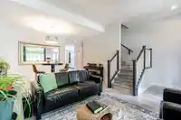 6125 150A STREET - thumbnail 4