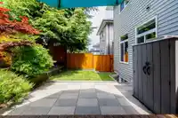 6125 150A STREET - thumbnail 34