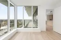 1802 9675 KING GEORGE BOULEVARD - thumbnail 17
